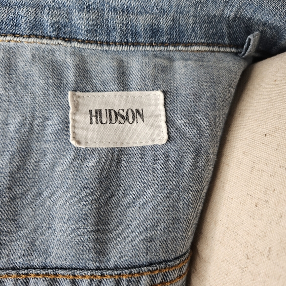 Girls Hudson Jean Jacket size Large. Light blue button up double pockets - Picture 6 of 8